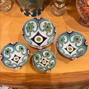 Anthropologie Ceramic Measuring Bowls